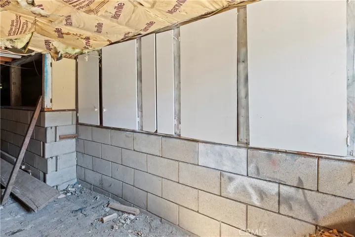 799 Mountain View, Wrightwood, California 92397