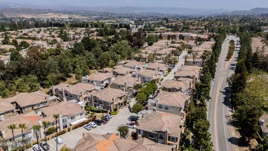 11529 Treeview, Moorpark
