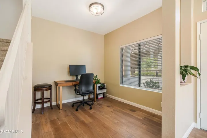 11529 Treeview, Moorpark
