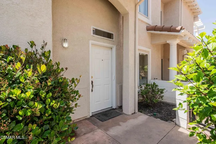 11529 Treeview, Moorpark