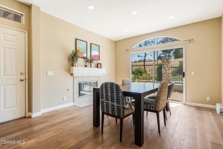 11529 Treeview, Moorpark