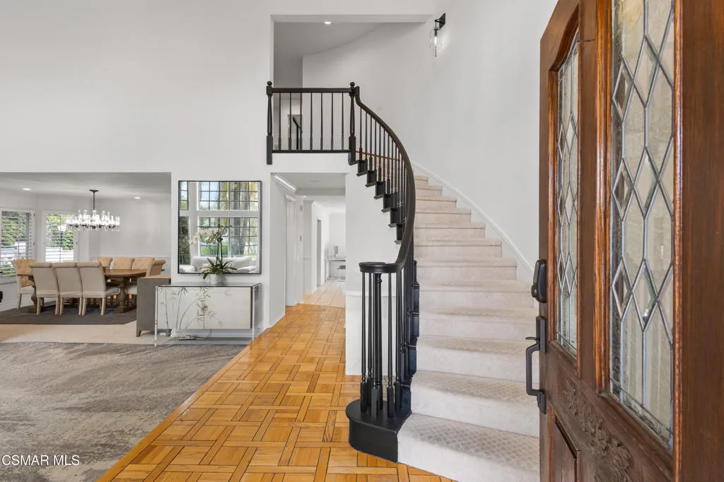 5045 Wagner Way, Oak Park