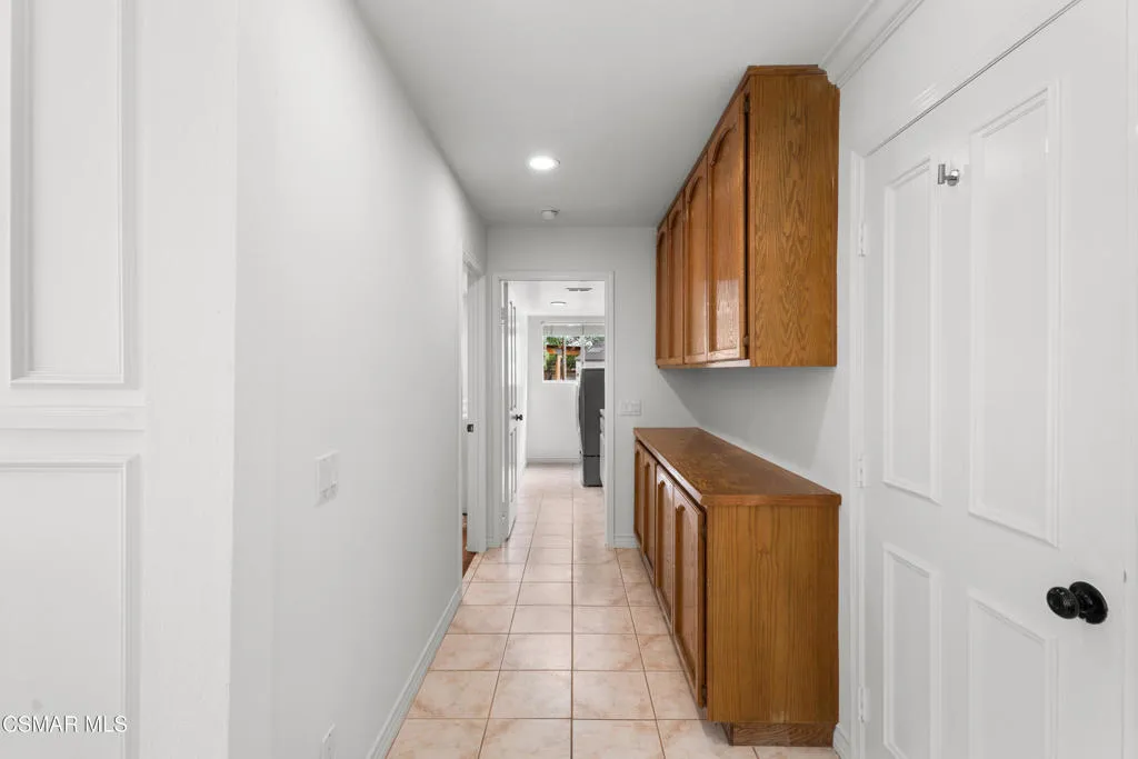 Hallway to Main Level Suite & Laundry