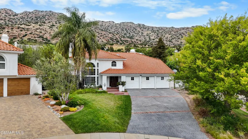 5045 Wagner Way, Oak Park