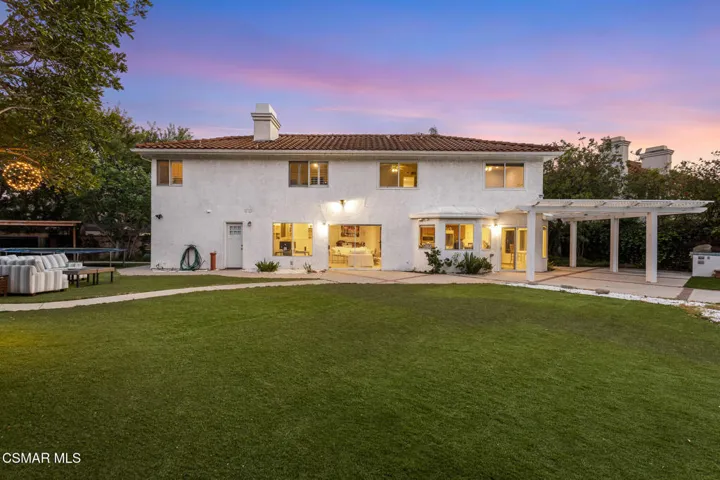 5045 Wagner Way, Oak Park