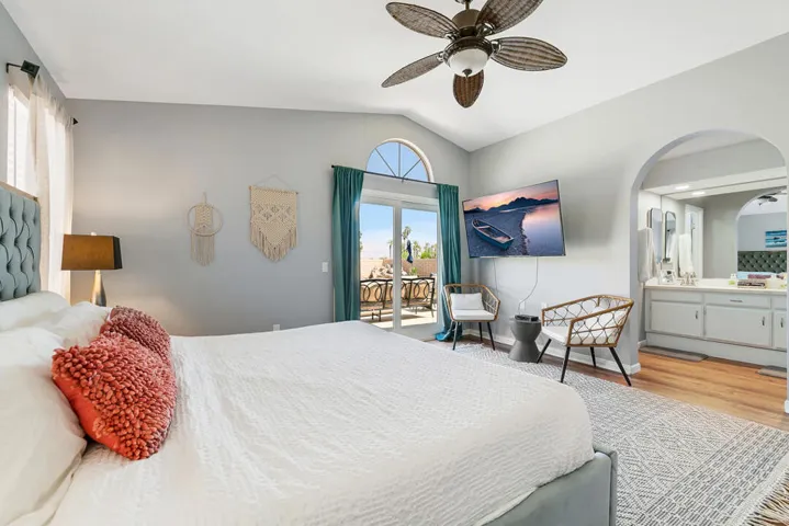 27 MASTER BED MLS