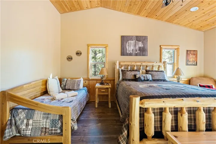 43628 Yosemite Drive, Big Bear Lake, California 92315