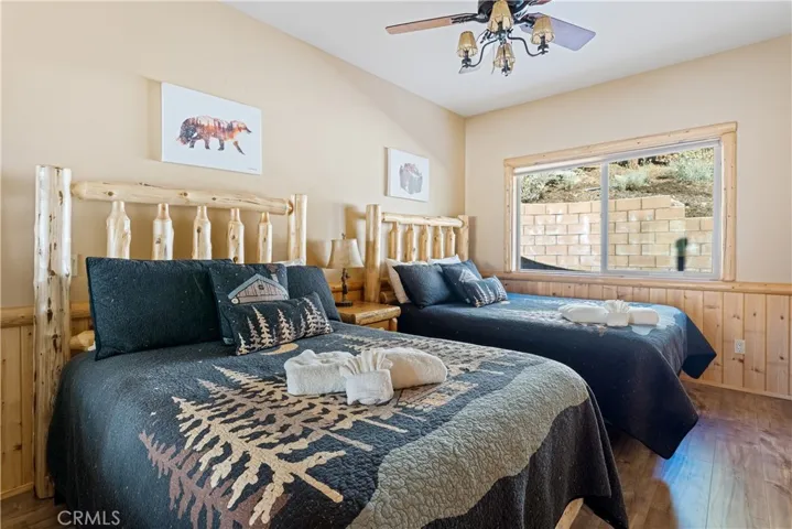 43628 Yosemite Drive, Big Bear Lake, California 92315