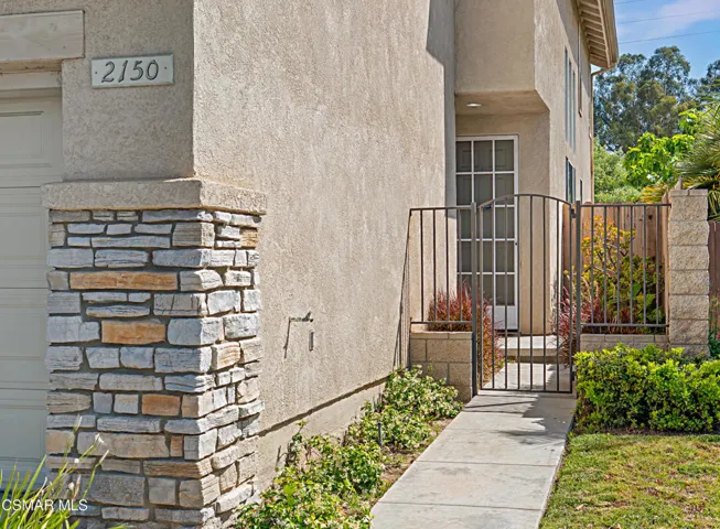 Walkway Entry