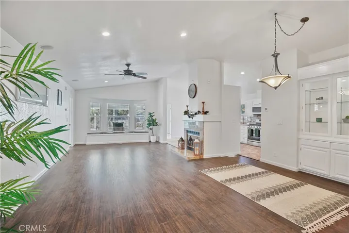 27903 Vista View Drive, Canyon Country, California 91351