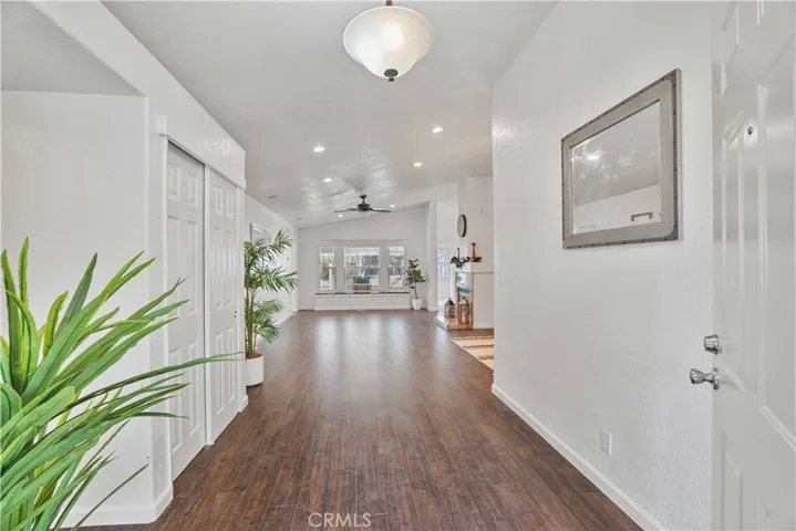 27903 Vista View Drive, Canyon Country, California 91351