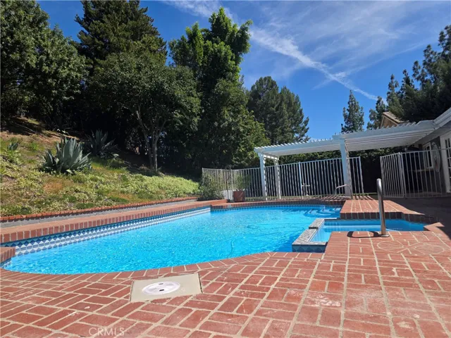 18507 Brasilia Drive, Northridge, California 91326