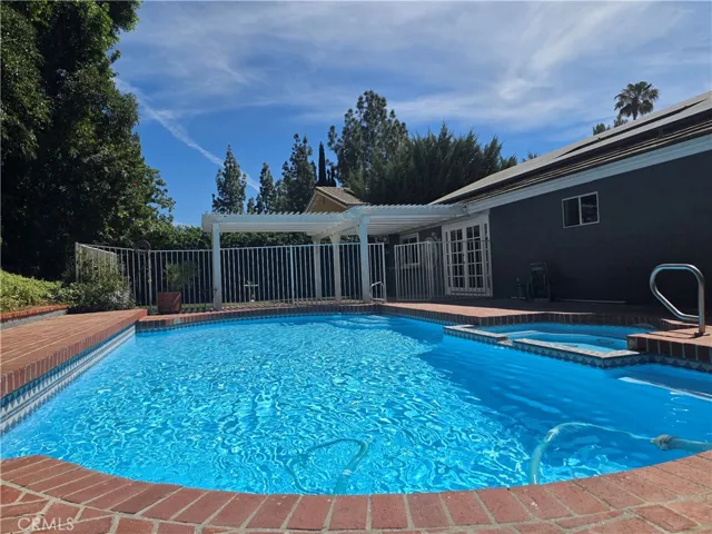 18507 Brasilia Drive, Northridge, California 91326