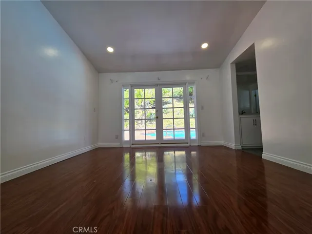 18507 Brasilia Drive, Northridge, California 91326