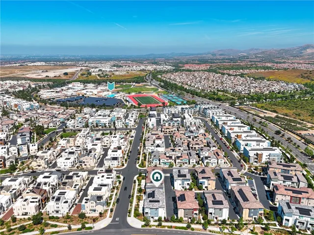 Arrow: Blue - Portola High School
