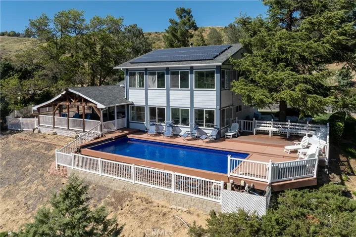 9065 Elizabeth Lake Rd, Leona Valley, California 93551