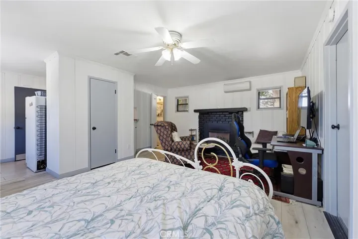 Guest house