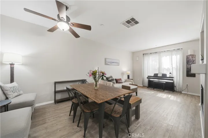 Living Room/Dining Room