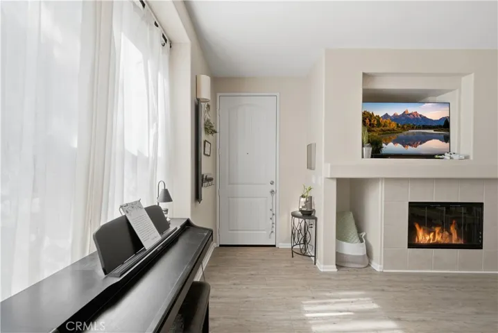 Living Room to Main Door