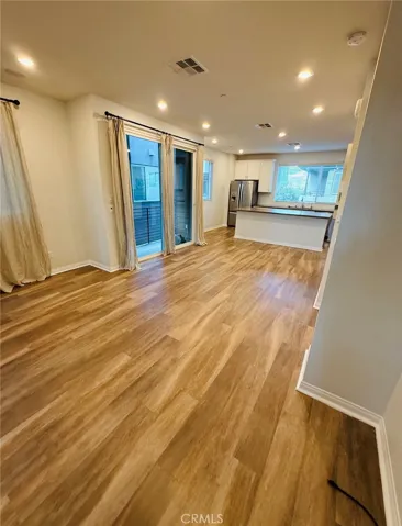 8360 N.canby Place, Northridge, California 91325