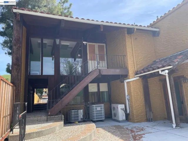 43213 Mission Blvd, Fremont, California 94539
