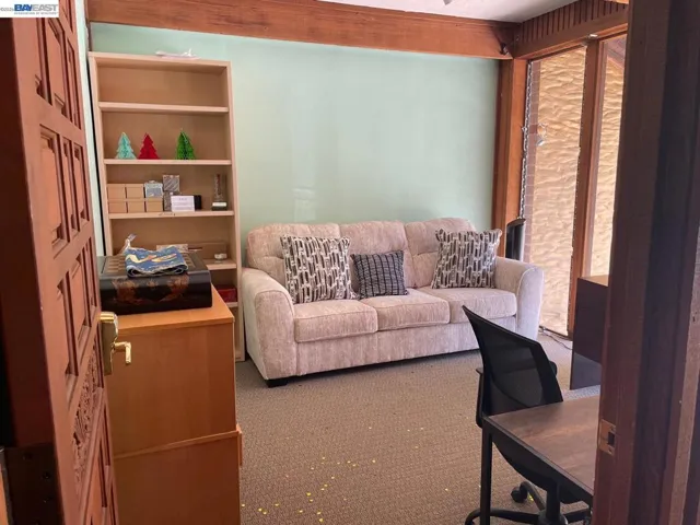 43213 Mission Blvd, Fremont, California 94539