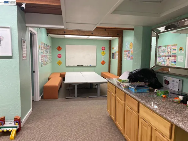 43213 Mission Blvd, Fremont, California 94539
