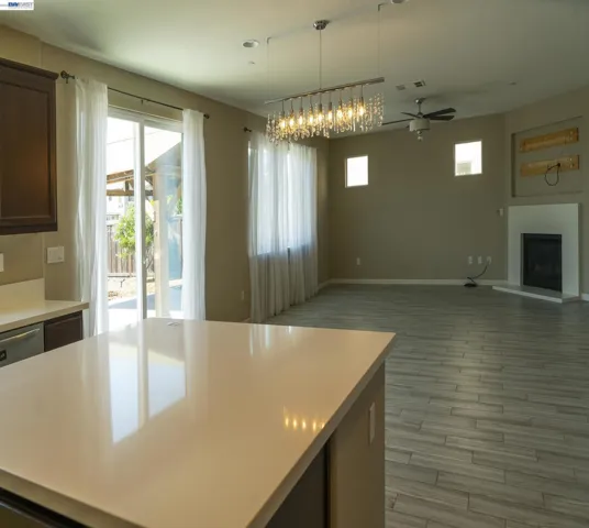 , Vacaville, California 95688-8870