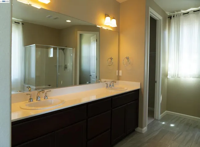 , Vacaville, California 95688-8870