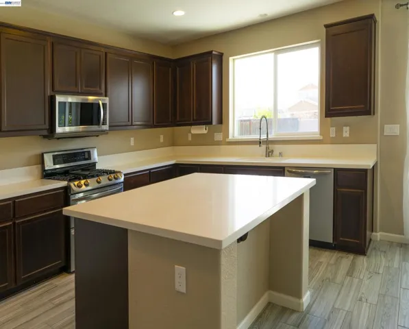 , Vacaville, California 95688-8870