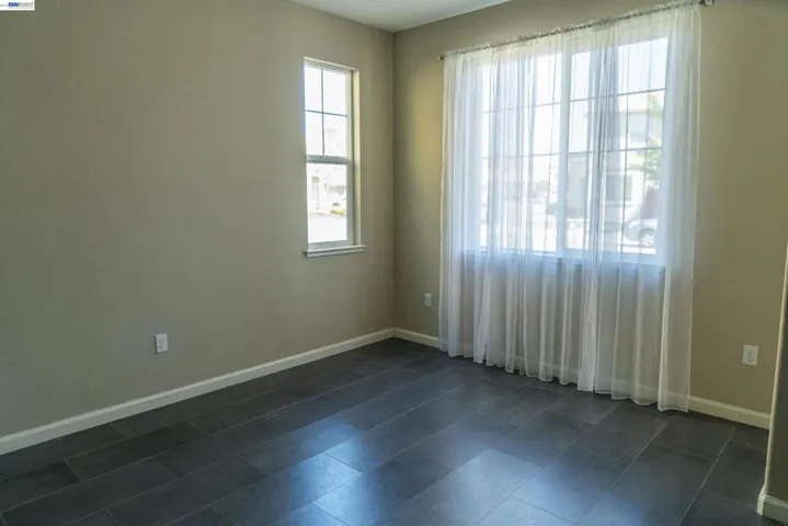 , Vacaville, California 95688-8870