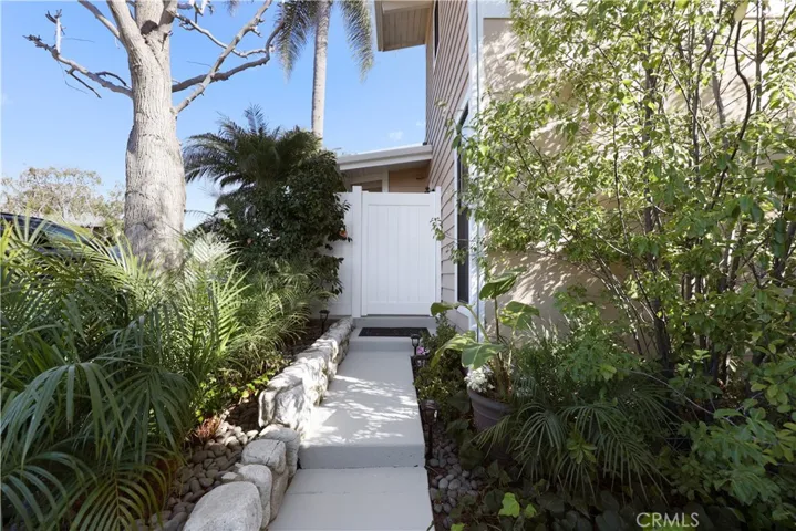 Access to one of two patios