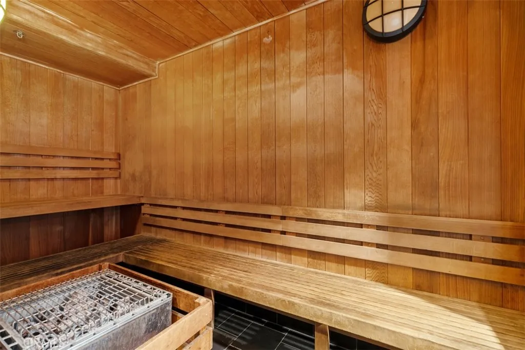 Stadium Lofts Sauna