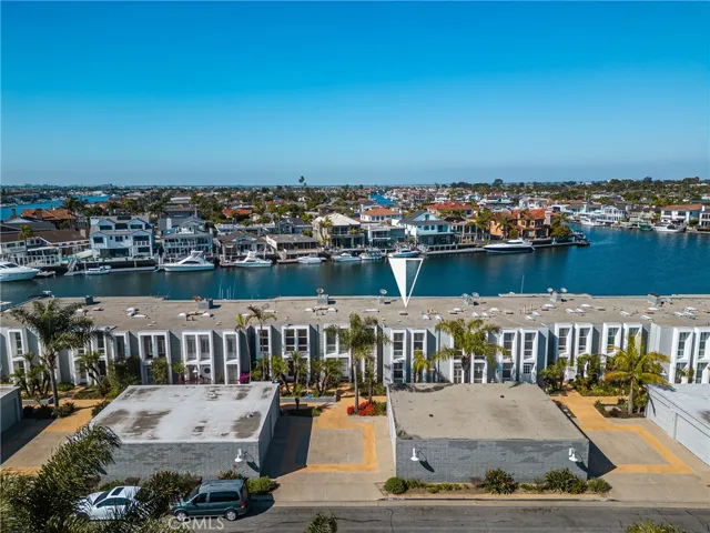 3965 Aladdin Drive, Huntington Beach, California 92649