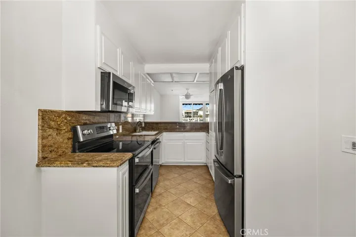 3965 Aladdin Drive, Huntington Beach, California 92649