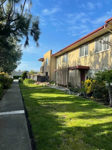 1504 Day Avenue G, San Mateo, California 94403