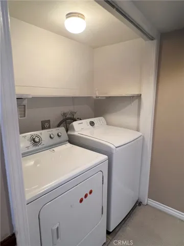 3rd Level Laundry Area