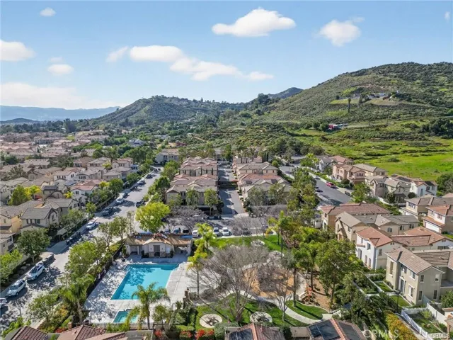 27737 Bluebell Court, Murrieta, California 92562