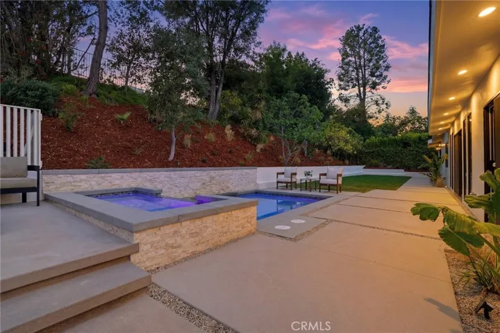4615 El Caballero Drive, Tarzana, California 91356