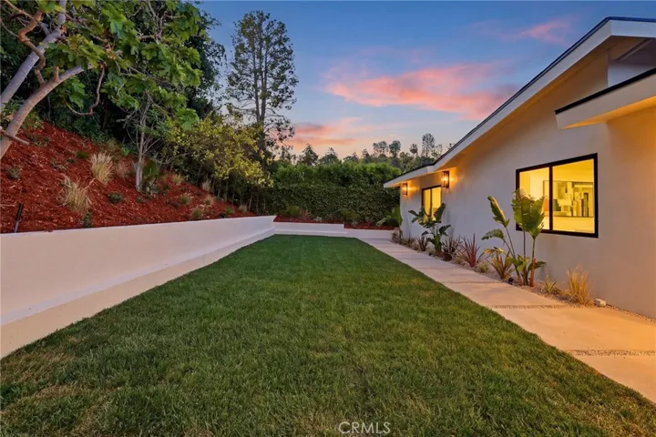 4615 El Caballero Drive, Tarzana, California 91356