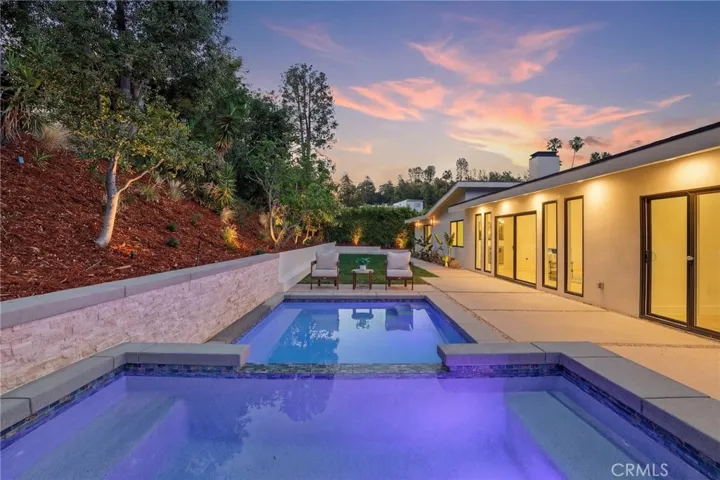 4615 El Caballero Drive, Tarzana, California 91356