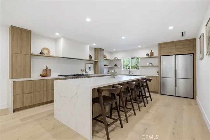 4615 El Caballero Drive, Tarzana, California 91356