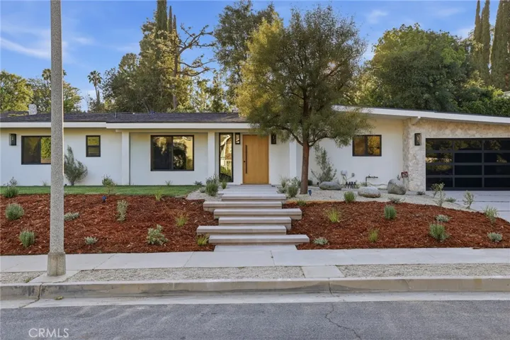 4615 El Caballero Drive, Tarzana, California 91356