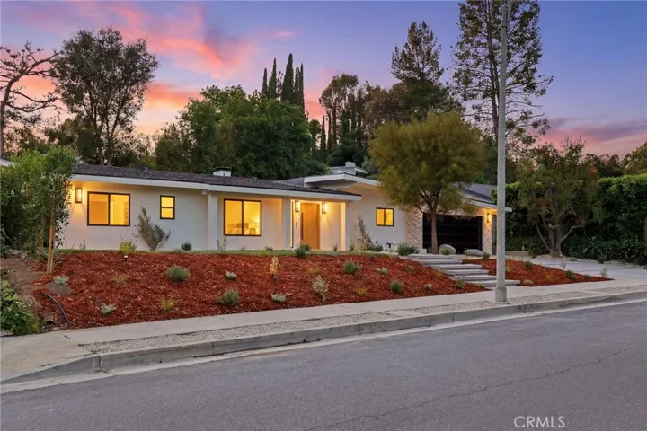 4615 El Caballero Drive, Tarzana, California 91356