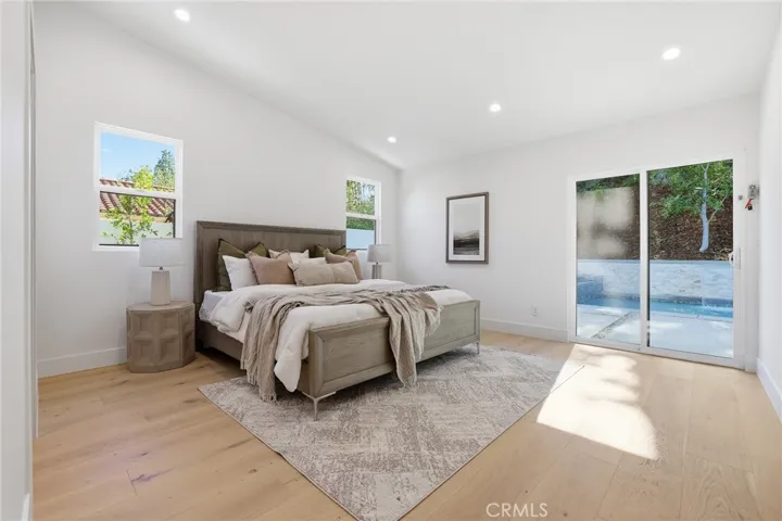 4615 El Caballero Drive, Tarzana, California 91356