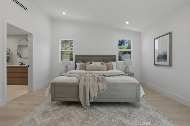 4615 El Caballero Drive, Tarzana, California 91356
