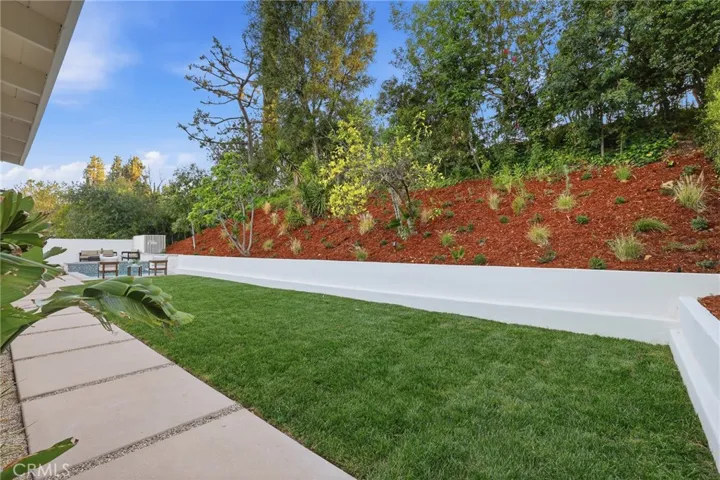 4615 El Caballero Drive, Tarzana, California 91356