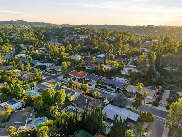 4615 El Caballero Drive, Tarzana, California 91356
