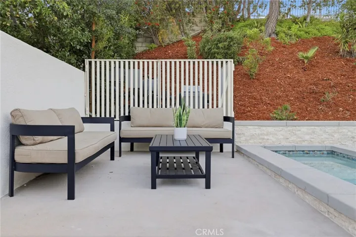 4615 El Caballero Drive, Tarzana, California 91356
