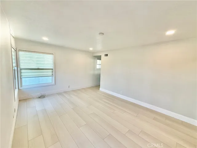 4082 Blackfin Avenue, Irvine, California 92620